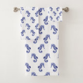 Blauwe en witte zeepaardafdruk bad handdoek (Insitu)
