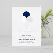 Blauwe en zilveren ballonnen Een eerste jonge verj Folie Uitnodiging (Staand Voorkant)