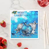 Blauwe en zilveren kerstballen, snoepriet, sterren servet (Insitu)