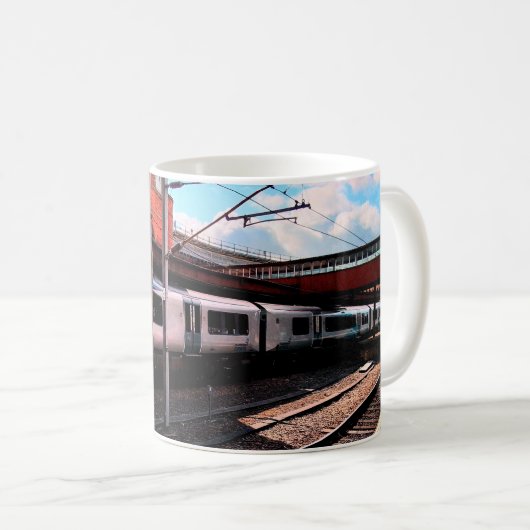 Blauwe en zilveren trein koffiemok (Voorkant rechts)