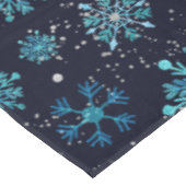 Blauwe en zilverwintersneeuwvlokken tafelkleed (Gekanteld)