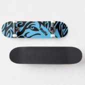 Blauwe en zwarte Abstracte stamworf met naam Skat Persoonlijk Skateboard (Horizontaal)