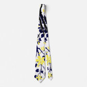 Blauwe en zwarte tak, gele bloemen stropdas (Voorkant)