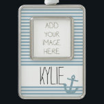 Blauwe Faux Glitter Anker Strepen Verzilverd Omlijst Ornament<br><div class="desc">Blue Faux Glitter (geen echte glitter) Anker Stripes Christmas gepersonaliseerd ornament met uw afbeelding en tekst of naam</div>