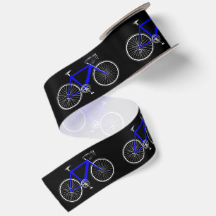 Blauwe fiets op zwart satijnen lint