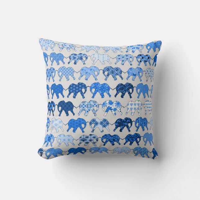 Blauwe Floral Pattern Elephants Kussen (Voorkant)