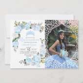 Blauwe Floral Quinceanera Birthday Foto Invitatio  Kaart (Voorkant)