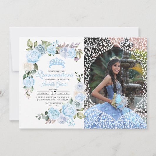 Blauwe Floral Quinceanera Birthday Foto Invitatio  Kaart (Voorkant)
