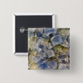 Blauwe fluorietkristallen in matrix vierkante button 5,1 cm (Voorkant /achterkant)