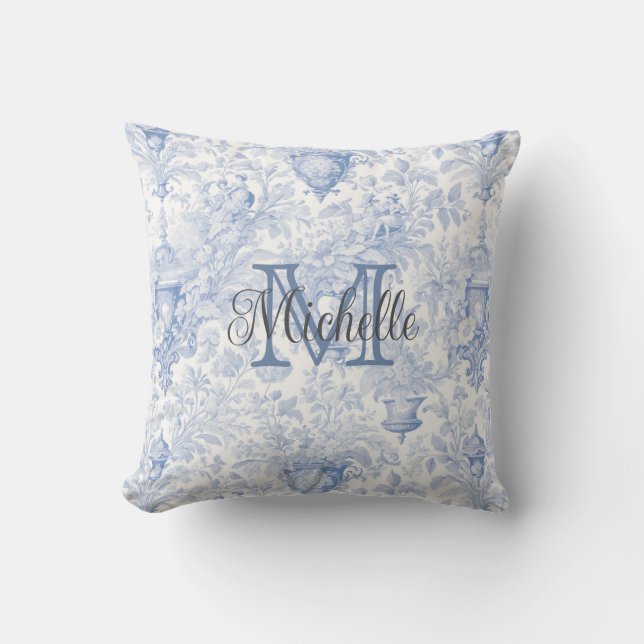 Blauwe Franse Toile de Jouy Monogram Initiaal Naam Kussen (Voorkant)