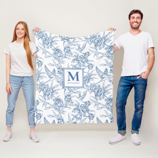 Blauwe Franse Toile de Jouy Naam Fleece Deken (In situ)