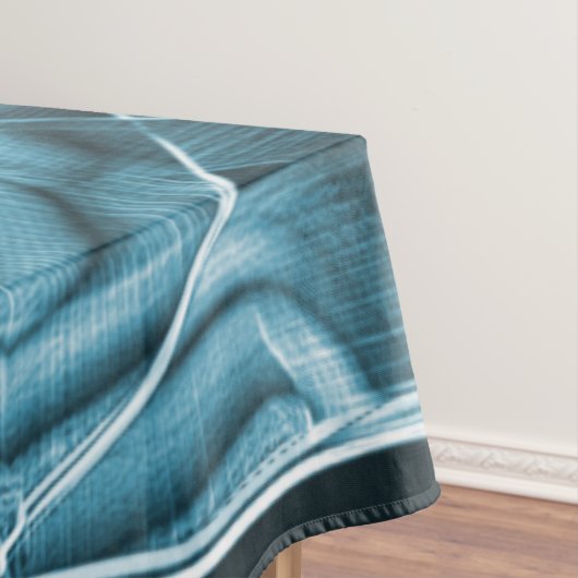 Blauwe gebogen overlappende band met reliëf tafelkleed (Voorbeeld)