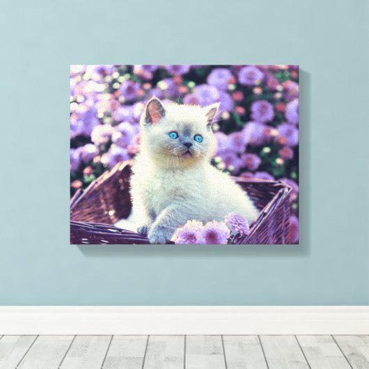 Blauwe, gekleurde keukenkat in mandje met paarse b canvas afdruk (Insitu (Houten vloer))