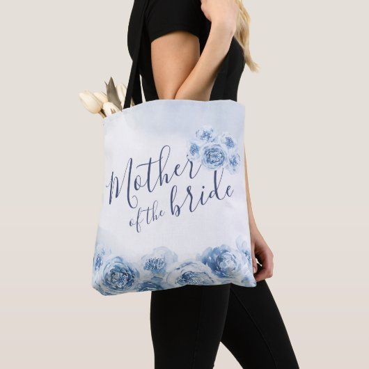 Blauwe gepersonaliseerde bloemen moeder van de bru tote bag (Dichtbij)