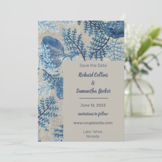 Blauwe gestikte bloemenbruiloft Bewaar de datum Save The Date (Staand voorkant)