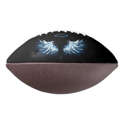 Blauwe Ggloed Angel Wings op zwarte achtergrond American Football (Gedraaid 90)