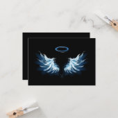 Blauwe Ggloed Angel Wings op zwarte achtergrond Kaart (Voorkant / Achterkant in situ)