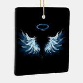 Blauwe Ggloed Angel Wings op zwarte achtergrond Keramisch Ornament (Rechts)
