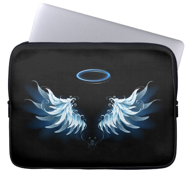 Blauwe Ggloed Angel Wings op zwarte achtergrond Laptop Sleeve (Voorkant)
