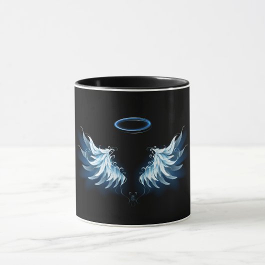 Blauwe Ggloed Angel Wings op zwarte achtergrond Mok (Midden)