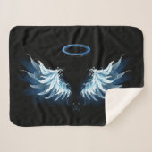 Blauwe Ggloed Angel Wings op zwarte achtergrond Sherpa Deken (Voorkant (horizontaal))