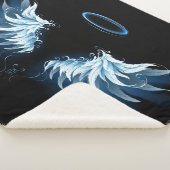 Blauwe Ggloed Angel Wings op zwarte achtergrond Sherpa Deken (3/4)