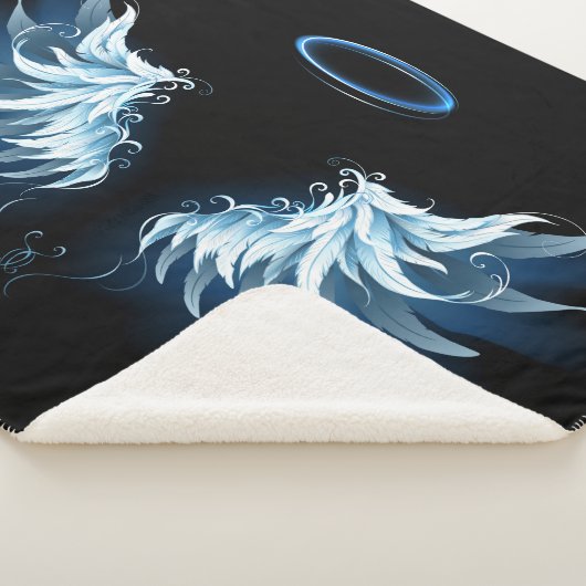 Blauwe Ggloed Angel Wings op zwarte achtergrond Sherpa Deken (3/4)