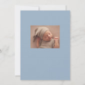 Blauwe gingham klassieker eenvoudige twee foto geb aankondiging (Achterkant)