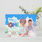 blauwe glazige donut Sweet One Kaart (Staand voorkant)
