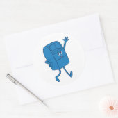 Blauwe glimlachende brievenbus ronde sticker (Envelop)