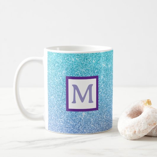 blauwe glitterschitterende mok met gepersonaliseer (Met donut)
