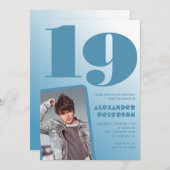 Blauwe gradiënt 19e verjaardag uitnodigingen Boy F (Voorkant / Achterkant)