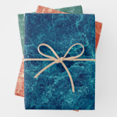 Blauwe, groene en koraalkleurige textuur inpakpapier vel (In situ)