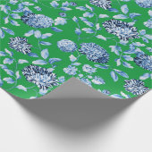 Blauwe groene kerstboomkerstok cadeaupapier (Hoek)