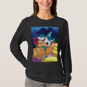 Blauwe haai zwemt onder de oceaan met grote glimla t-shirt