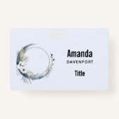 Blauwe halve maan met witte bloemen badge (Achterkant)