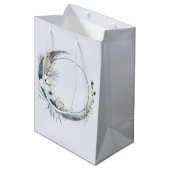 Blauwe halve maan met witte bloemen medium cadeauzakje (Voorkant Gekanteld)