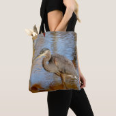 Blauwe haron, omhuld met herfst tote bag (Dichtbij)