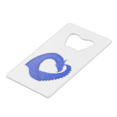 Blauwe hartdraak op wit creditkaart flessenopener (Achterkant Gekanteld)