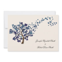 Blauwe hartenboom op uitnodiging van ivoren bruilo