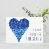Blauwe hartvorm Wordt u mijn bruidsmeisje? Kaart (Staand voorkant)