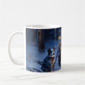 Blauwe Heeler Sneeuwslee Kerstdecoratie Koffiemok (Links)