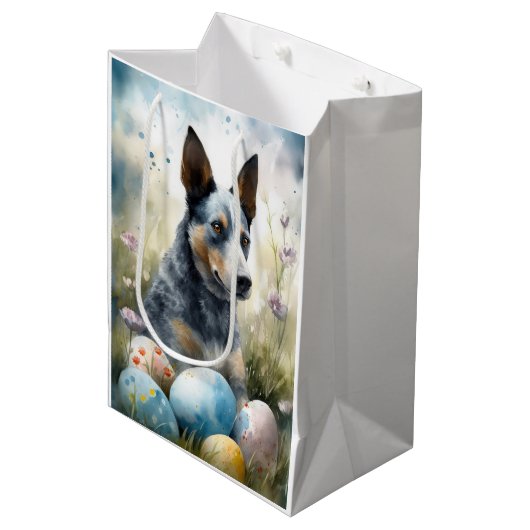 Blauwe heler hond met paaseieren vakantie medium cadeauzakje (Voorkant Gekanteld)
