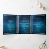 Blauwe hemdfoto drievoudig begrafenisherdenkingspr drieluik aankondiging (Binnen)