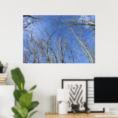 Blauwe hemel, bomen in de winter poster (Thuiskantoor)