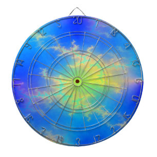 Blauwe hemel en gouden gele blikstrips dartbord