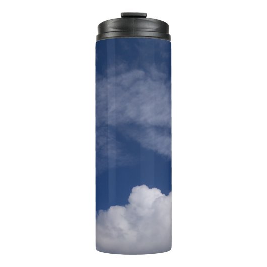 blauwe hemel koele wolken thermosbeker (Voorkant)