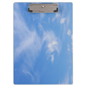 Blauwe hemel met wazige wolken klembord (Voorkant)