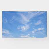 Blauwe hemel met wazige wolken spandoek (Horizontaal)