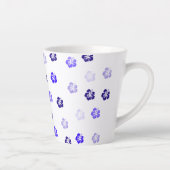 Blauwe Hibiscus Bloem Latte Mok (Rechts)